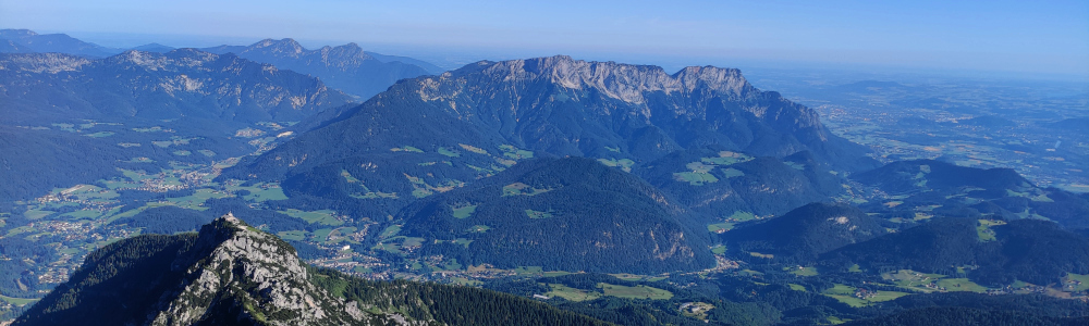 Berg mit Sonne